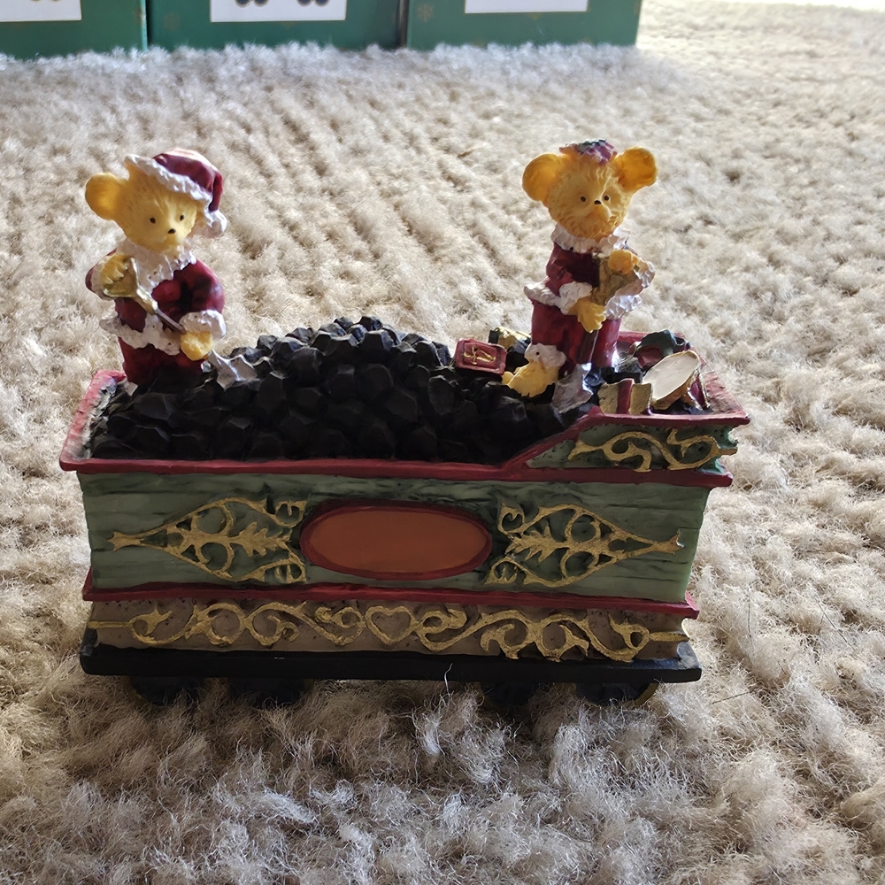Festive Train Ornament Set - Picture 10 of 16